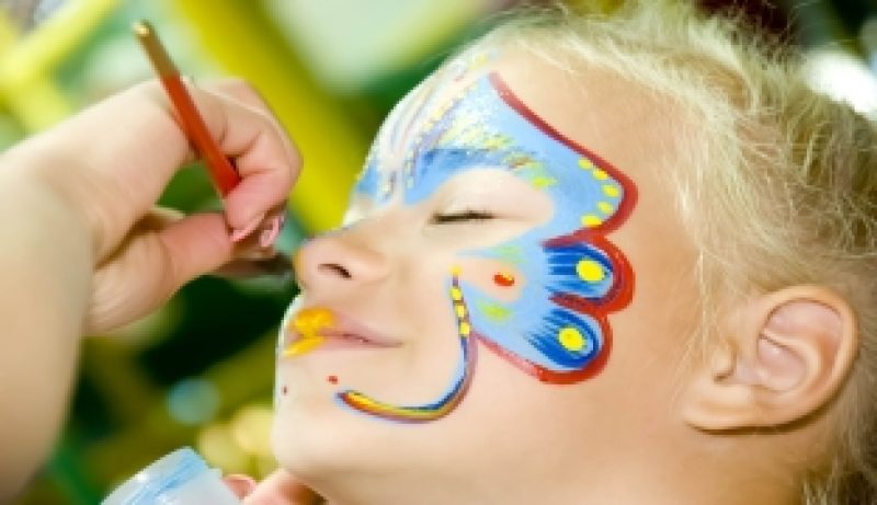 Le maquillage artistique pour enfants, le nouveau métier de la